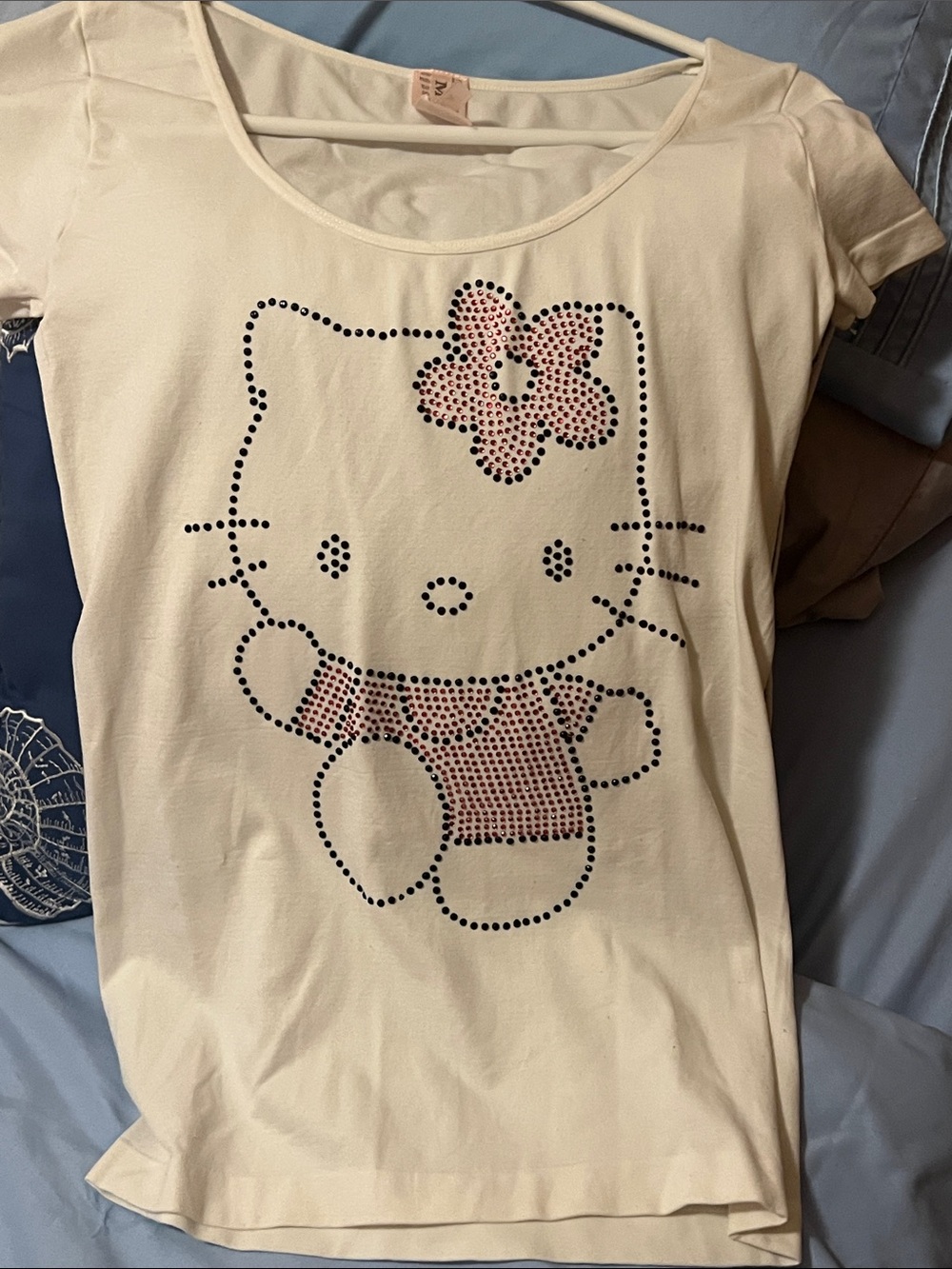 HELLO KITTY white  Short-Sleeve Kitty Graphic Tee with Pink Accent